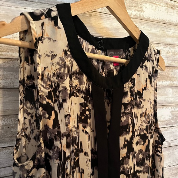 Vince Camuto Blouse - Picture 3 of 5